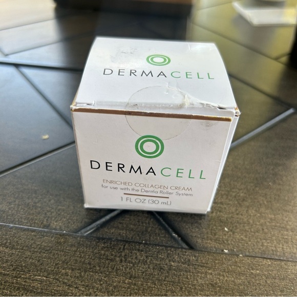 Dermacell New enriched collagen cream for face 1 ounce jar with box, open box - Picture 8 of 8